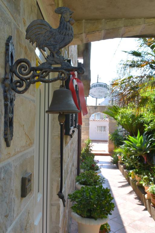 Apartments Palace Mira Mare Tivat Exterior foto