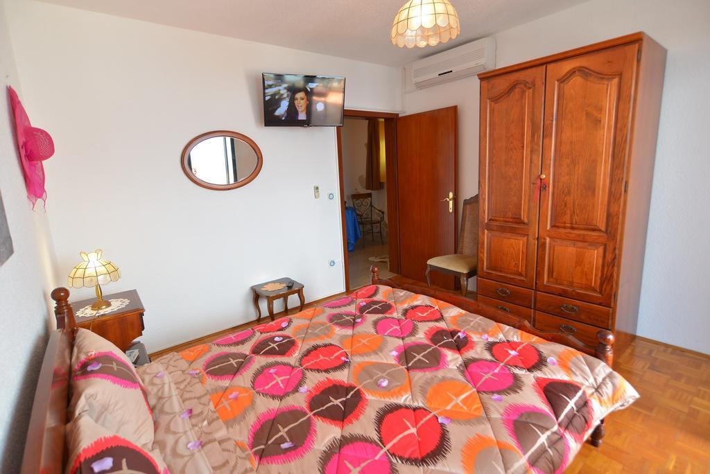 Apartments Palace Mira Mare Tivat Exterior foto